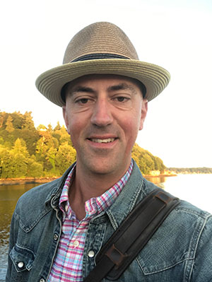 Headshot of Jonathan Morse